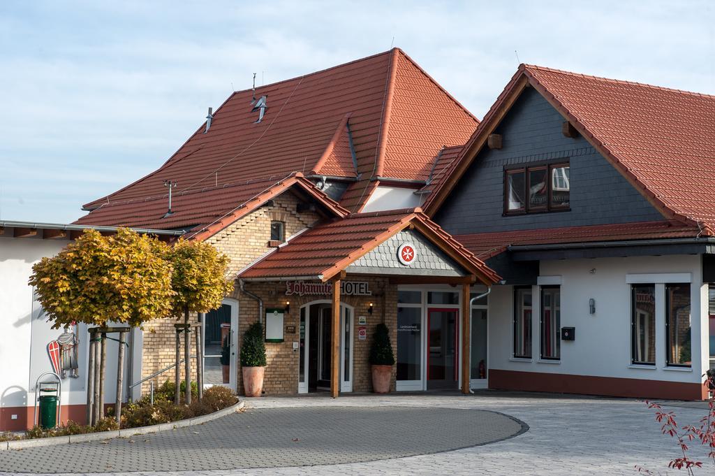 Johanniterhotel Nieder Weisel Bagian luar foto