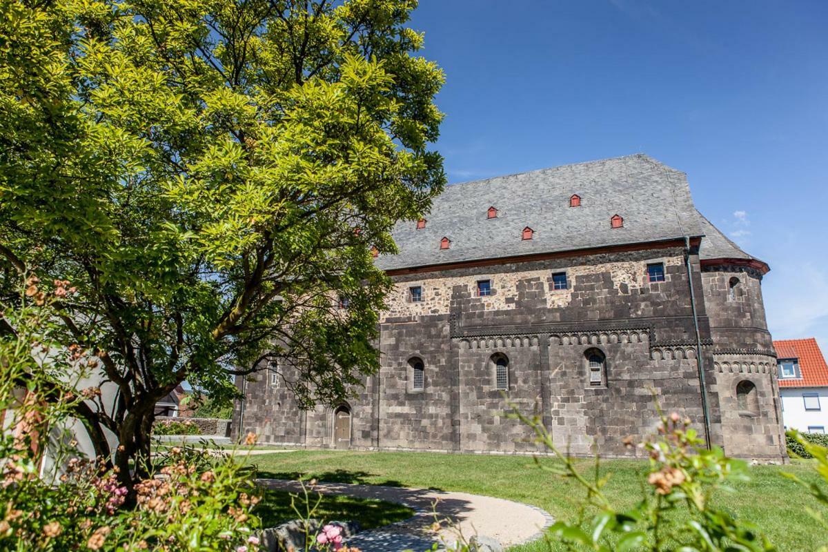 Johanniterhotel Nieder Weisel Bagian luar foto